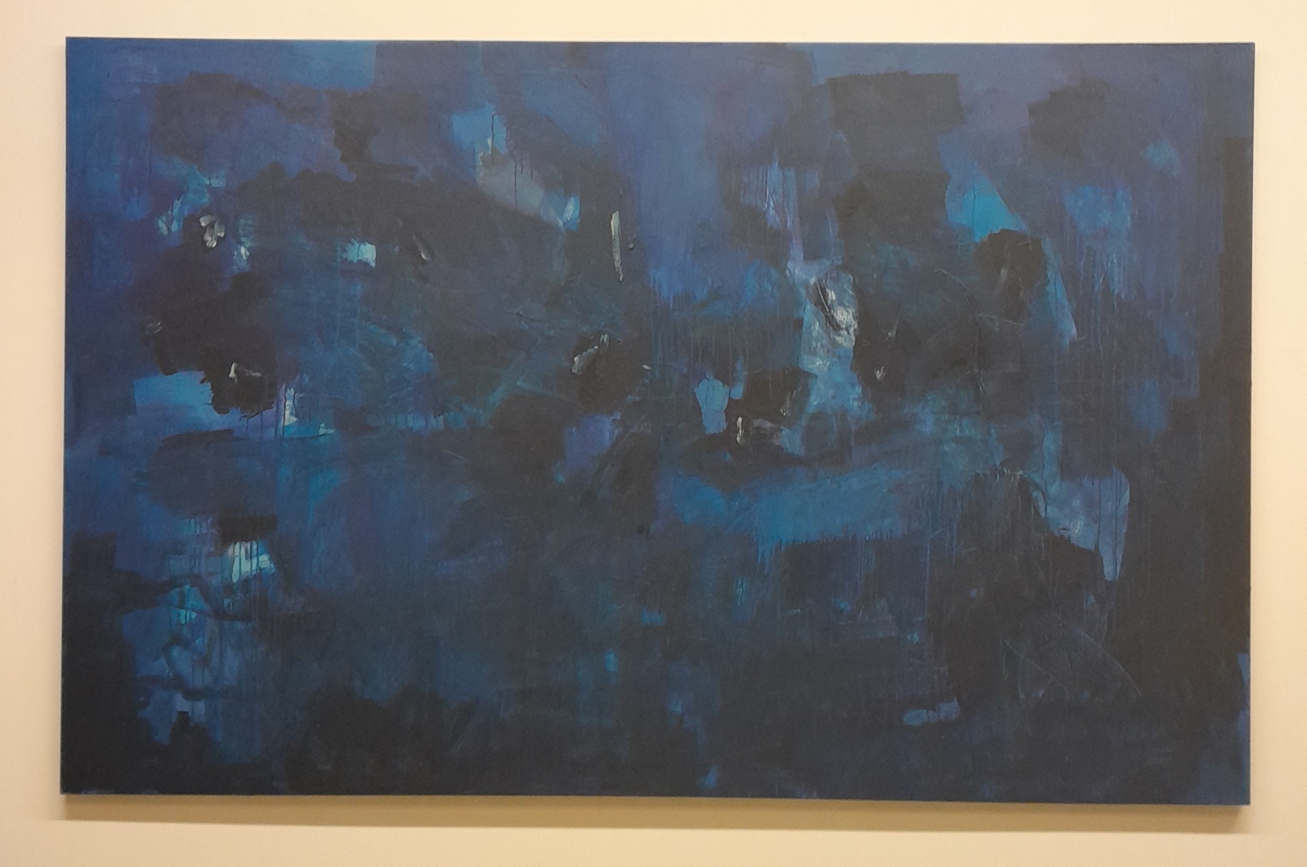 2023_A010 Indigo 1 Acryl on linen, alu frame 250 cm x 160 cm Serie of 2